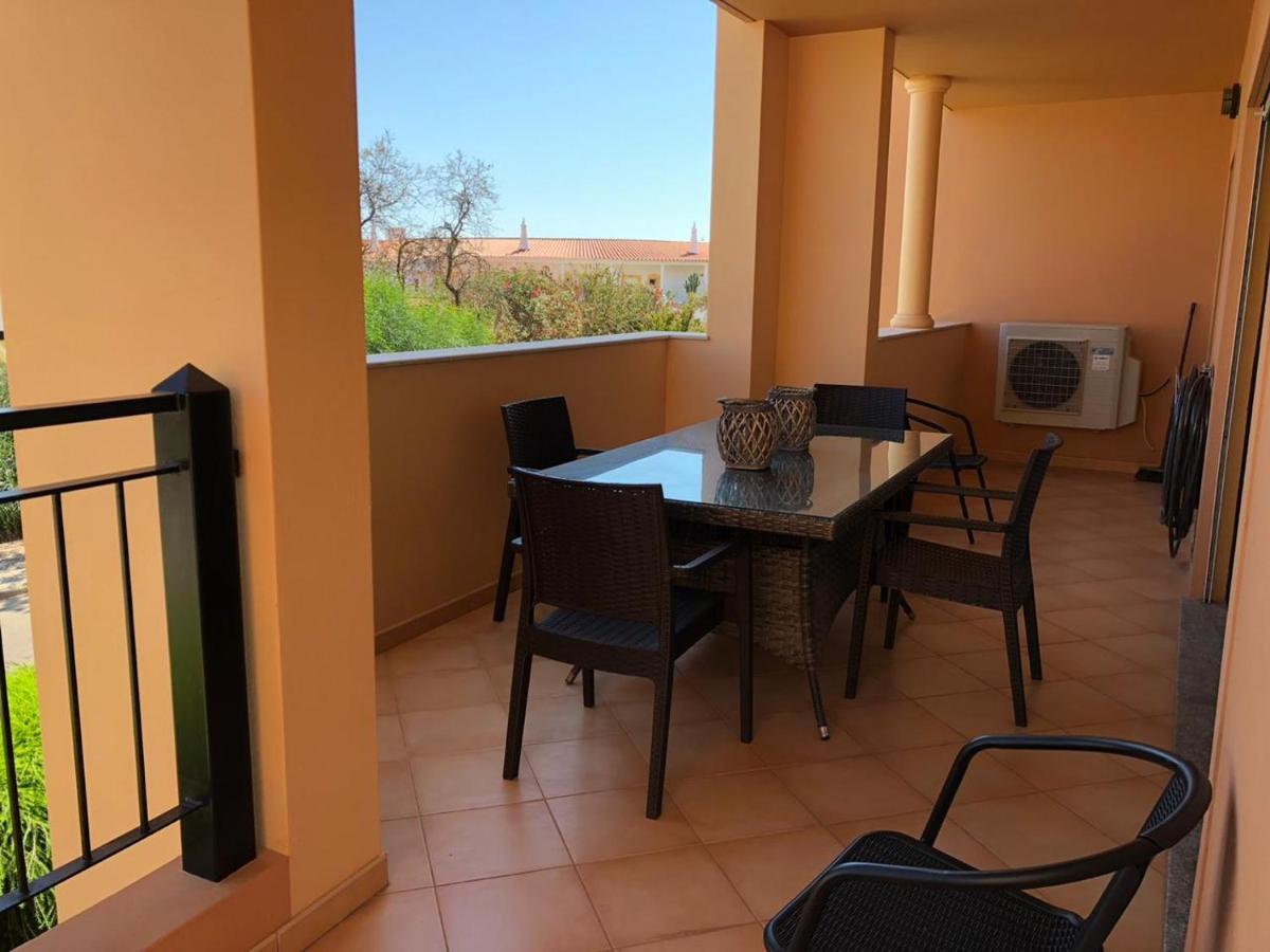 Praia Da Luz Apartment Bagian luar foto