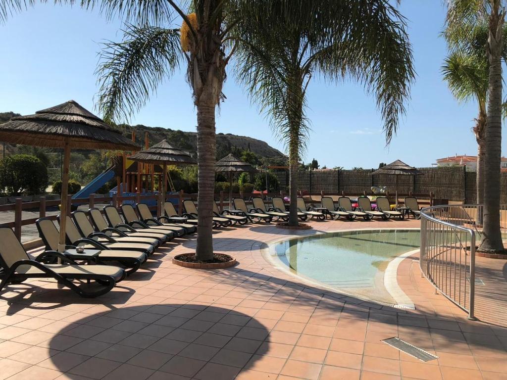 Praia Da Luz Apartment Bagian luar foto